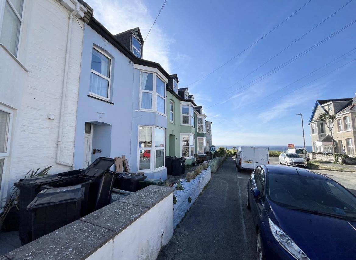 Trevose Avenue, Newquay photo - 1